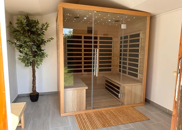 L\'Escapade 24H Du Mans 4 Pers Sauna